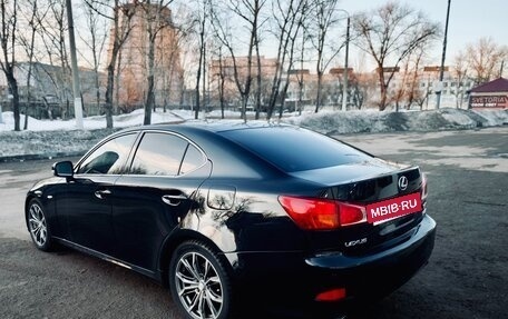 Lexus IS II рестайлинг 2, 2006 год, 1 400 000 рублей, 4 фотография