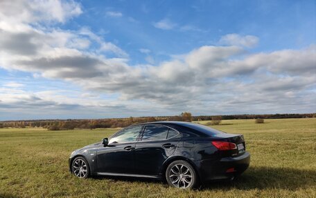 Lexus IS II рестайлинг 2, 2006 год, 1 400 000 рублей, 17 фотография