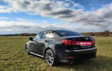 Lexus IS II рестайлинг 2, 2006 год, 1 400 000 рублей, 18 фотография