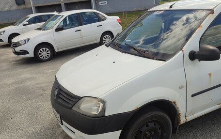 Renault Logan I, 2005 год, 130 000 рублей, 4 фотография