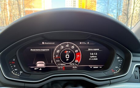 Audi A4, 2017 год, 2 000 000 рублей, 10 фотография