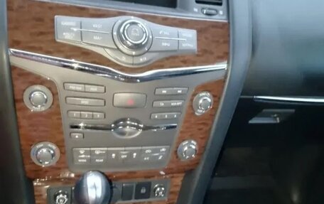 Nissan Patrol, 2012 год, 2 800 000 рублей, 5 фотография