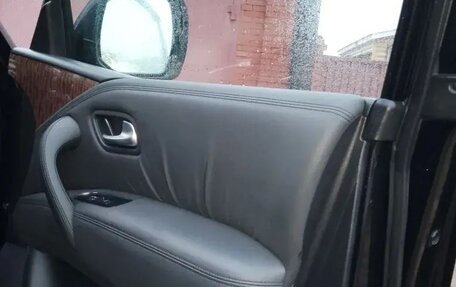 Nissan Patrol, 2012 год, 2 800 000 рублей, 9 фотография