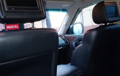 Nissan Patrol, 2012 год, 2 800 000 рублей, 11 фотография