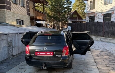 Toyota Avensis III рестайлинг, 2007 год, 1 000 000 рублей, 9 фотография