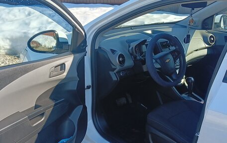 Chevrolet Aveo III, 2014 год, 800 000 рублей, 7 фотография