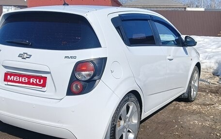 Chevrolet Aveo III, 2014 год, 800 000 рублей, 4 фотография
