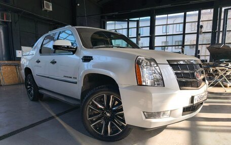 Cadillac Escalade III, 2011 год, 4 500 000 рублей, 6 фотография