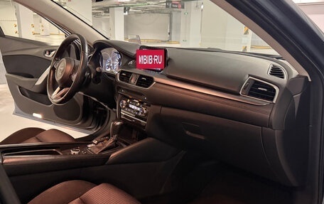 Mazda 6, 2018 год, 2 100 000 рублей, 14 фотография