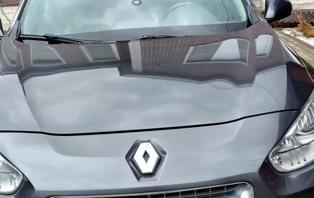 Renault Fluence I, 2010 год, 650 000 рублей, 2 фотография