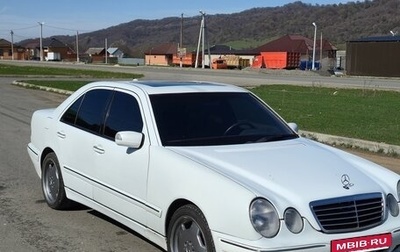 Mercedes-Benz E-Класс, 2001 год, 840 000 рублей, 1 фотография