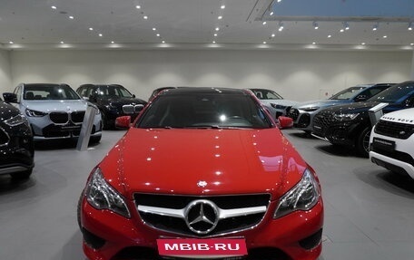 Mercedes-Benz E-Класс, 2013 год, 1 890 000 рублей, 1 фотография