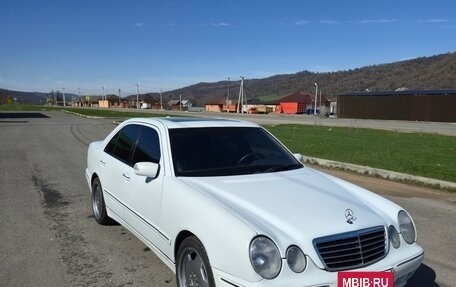 Mercedes-Benz E-Класс, 2001 год, 840 000 рублей, 9 фотография