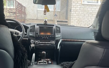 Toyota Land Cruiser 200, 2007 год, 3 150 000 рублей, 11 фотография