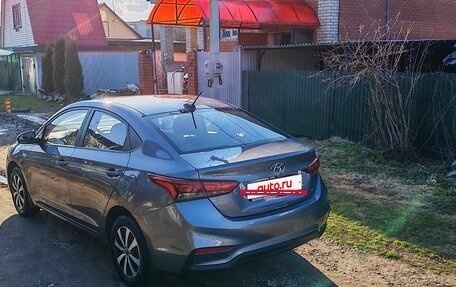 Hyundai Solaris II рестайлинг, 2018 год, 1 550 000 рублей, 5 фотография