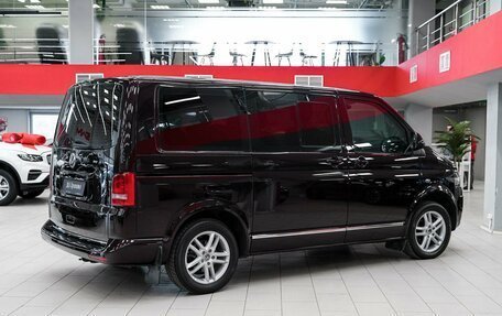 Volkswagen Multivan T5, 2014 год, 2 250 000 рублей, 2 фотография