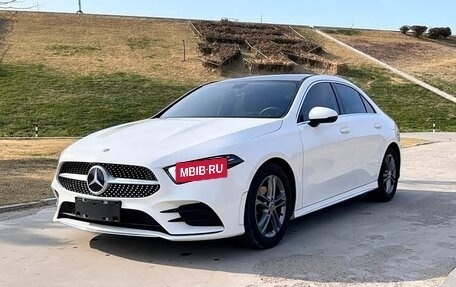 Mercedes-Benz A-Класс, 2021 год, 1 790 000 рублей, 3 фотография