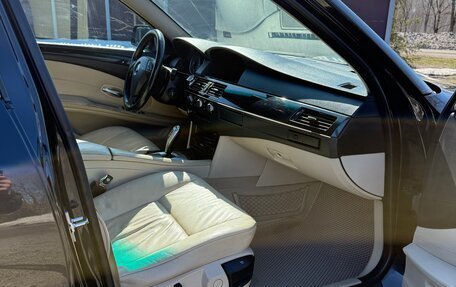 BMW 5 серия, 2009 год, 1 350 000 рублей, 18 фотография