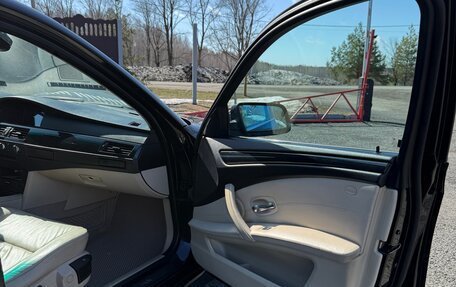 BMW 5 серия, 2009 год, 1 350 000 рублей, 19 фотография