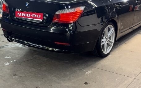 BMW 5 серия, 2009 год, 1 350 000 рублей, 34 фотография