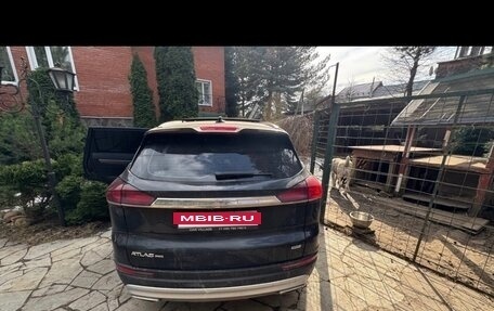 Geely Atlas, 2023 год, 2 190 000 рублей, 5 фотография