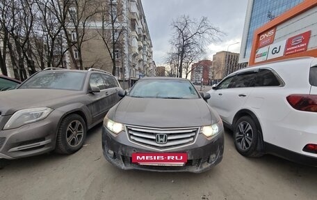 Honda Accord VIII рестайлинг, 2010 год, 950 000 рублей, 16 фотография