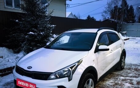 KIA Rio IV, 2021 год, 1 900 000 рублей, 3 фотография