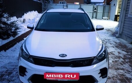 KIA Rio IV, 2021 год, 1 900 000 рублей, 4 фотография