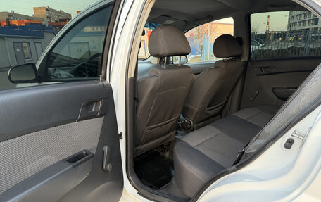 Chevrolet Aveo III, 2011 год, 600 000 рублей, 10 фотография