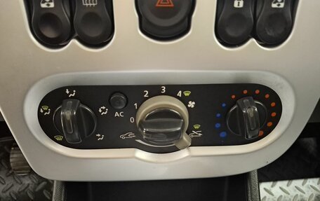 Renault Logan I, 2010 год, 530 000 рублей, 16 фотография