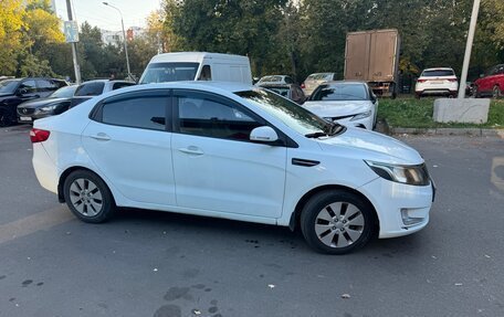 KIA Rio III рестайлинг, 2013 год, 980 000 рублей, 2 фотография