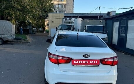 KIA Rio III рестайлинг, 2013 год, 980 000 рублей, 5 фотография