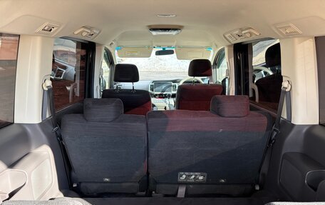 Honda Stepwgn IV, 2010 год, 1 350 000 рублей, 7 фотография