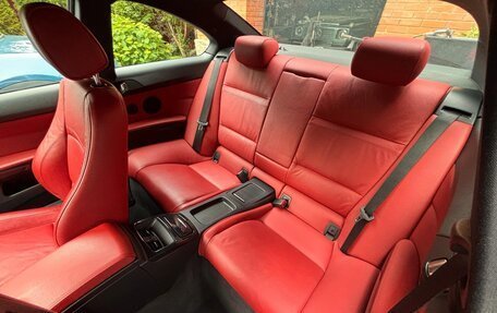 BMW 3 серия, 2009 год, 1 700 000 рублей, 3 фотография