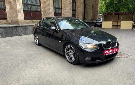 BMW 3 серия, 2009 год, 1 700 000 рублей, 11 фотография