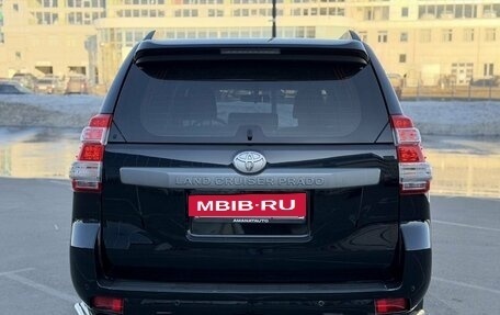 Toyota Land Cruiser Prado 150 рестайлинг 2, 2016 год, 3 950 000 рублей, 5 фотография