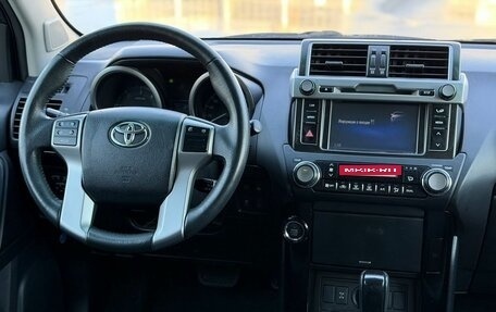 Toyota Land Cruiser Prado 150 рестайлинг 2, 2016 год, 3 950 000 рублей, 16 фотография