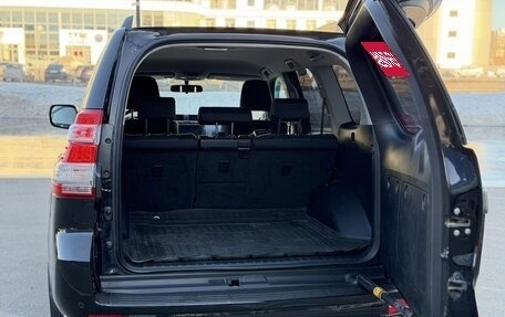 Toyota Land Cruiser Prado 150 рестайлинг 2, 2016 год, 3 950 000 рублей, 30 фотография