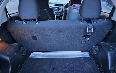 Toyota Vitz, 2011 год, 710 000 рублей, 12 фотография