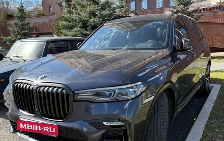BMW X7, 2020 год, 8 200 000 рублей, 2 фотография