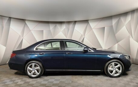 Mercedes-Benz E-Класс, 2017 год, 4 045 000 рублей, 6 фотография