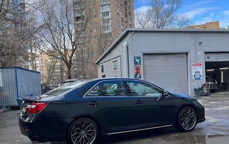 Toyota Camry, 2011 год, 1 700 000 рублей, 6 фотография