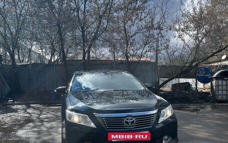 Toyota Camry, 2011 год, 1 700 000 рублей, 4 фотография