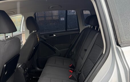 Volkswagen Tiguan I, 2010 год, 1 049 000 рублей, 12 фотография