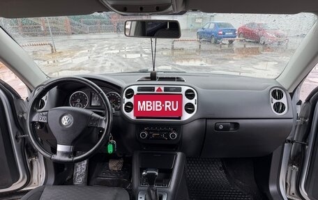 Volkswagen Tiguan I, 2010 год, 1 049 000 рублей, 10 фотография