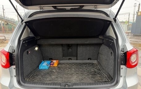 Volkswagen Tiguan I, 2010 год, 1 049 000 рублей, 16 фотография