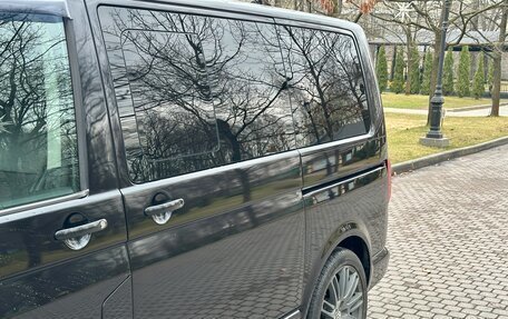 Volkswagen Multivan T5, 2012 год, 2 230 000 рублей, 4 фотография