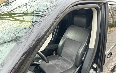 Volkswagen Multivan T5, 2012 год, 2 230 000 рублей, 15 фотография