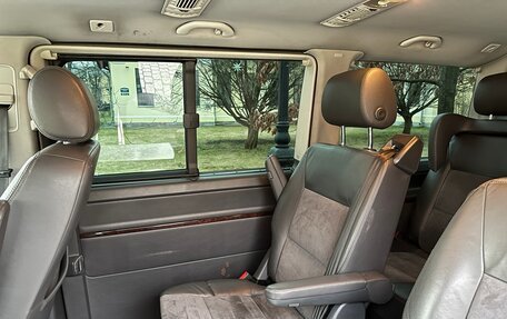 Volkswagen Multivan T5, 2012 год, 2 230 000 рублей, 21 фотография