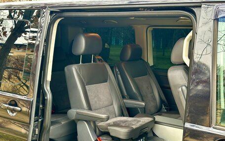 Volkswagen Multivan T5, 2012 год, 2 230 000 рублей, 26 фотография